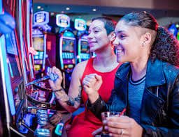 okebet com English interface designed for Philippines online casino and sports bettors
